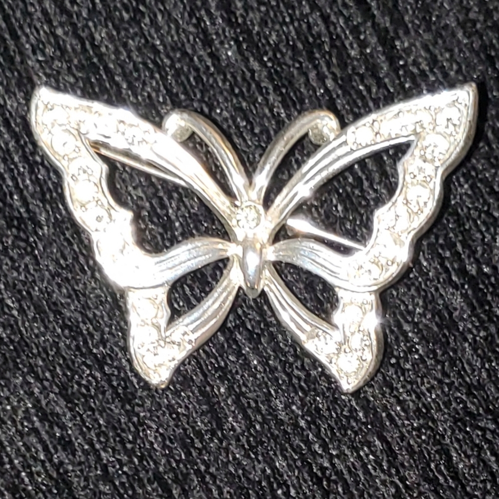 Vintage MONET signed Silver Tone Butterfly Brooch Clear Crystal Rhinestones